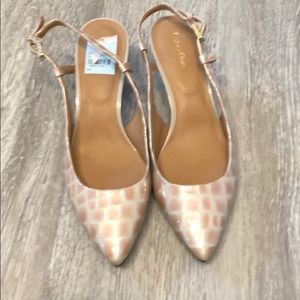 New women’s 9 Calvin Klein kitten heel sling back